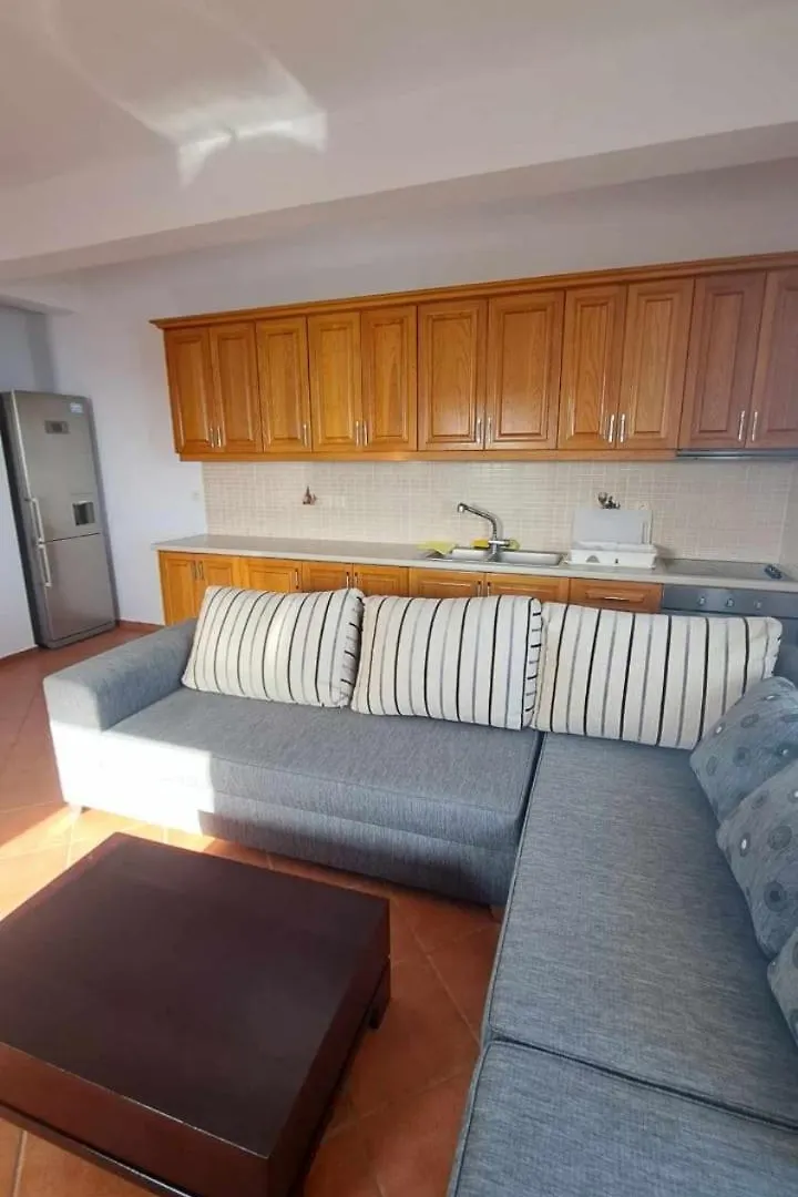 Villa Eleni Himare Albania