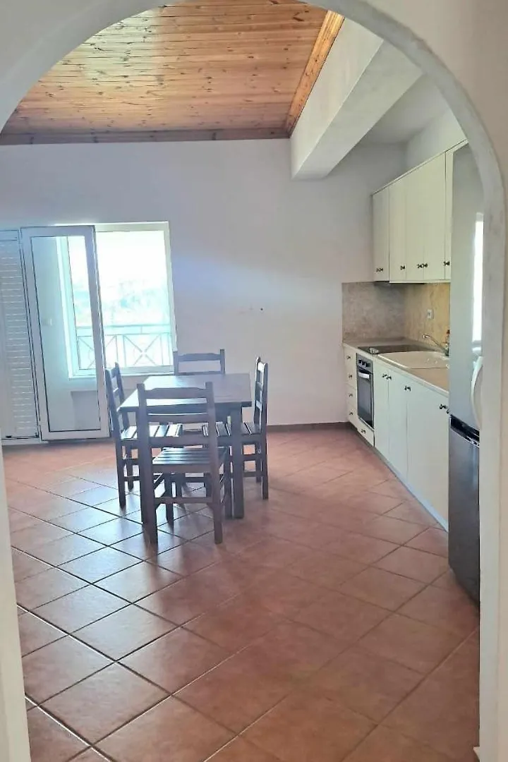Villa Eleni Himare Apartment