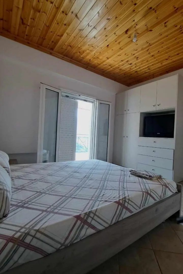Apartment Villa Eleni Himare