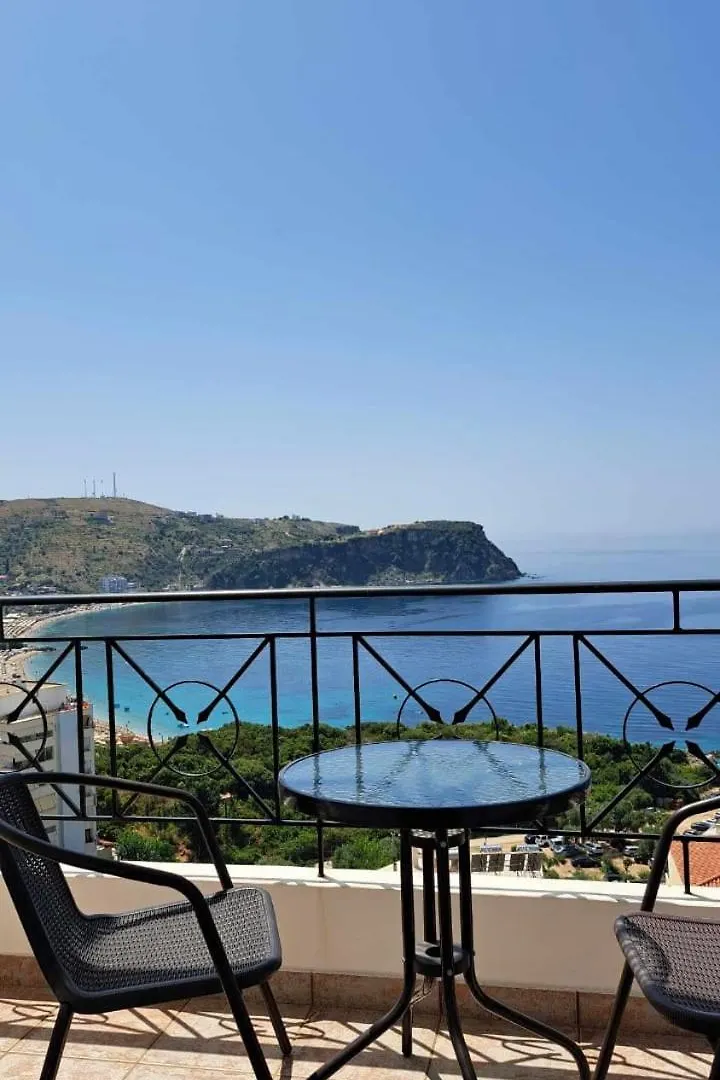 Villa Eleni Himare Apartment