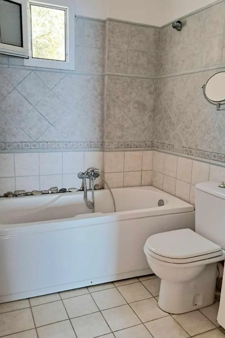Villa Eleni Himare